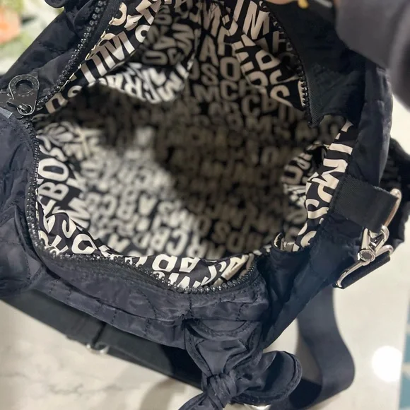 Pretty Nylon Eliz-a-Baby Diaper Bag - Picture 11 of 12